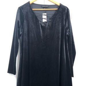 CLOSET CLEAN OUT NWT Black Velvet Dress